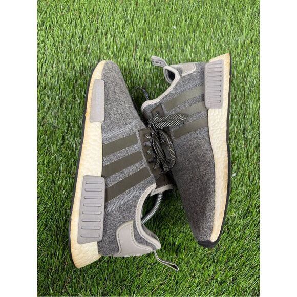 Size 10 -‎ adidas NMD_R1 Charcoal Wool running athletic sneakers shoes - Picture 5 of 9